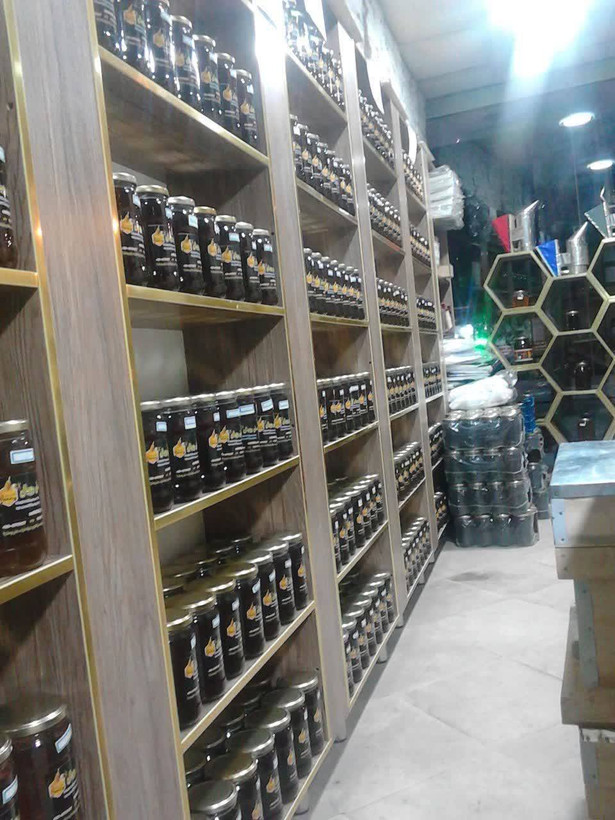 عسل گشنیز (عسل درمانی برای گوارش و آرامش ۱۰۰٪طبیعی و خالص )یک کیلو گرمی